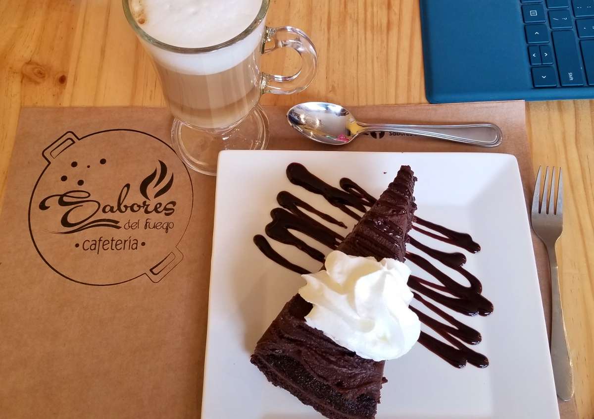 Café Sabores del Fuego in Porvenir